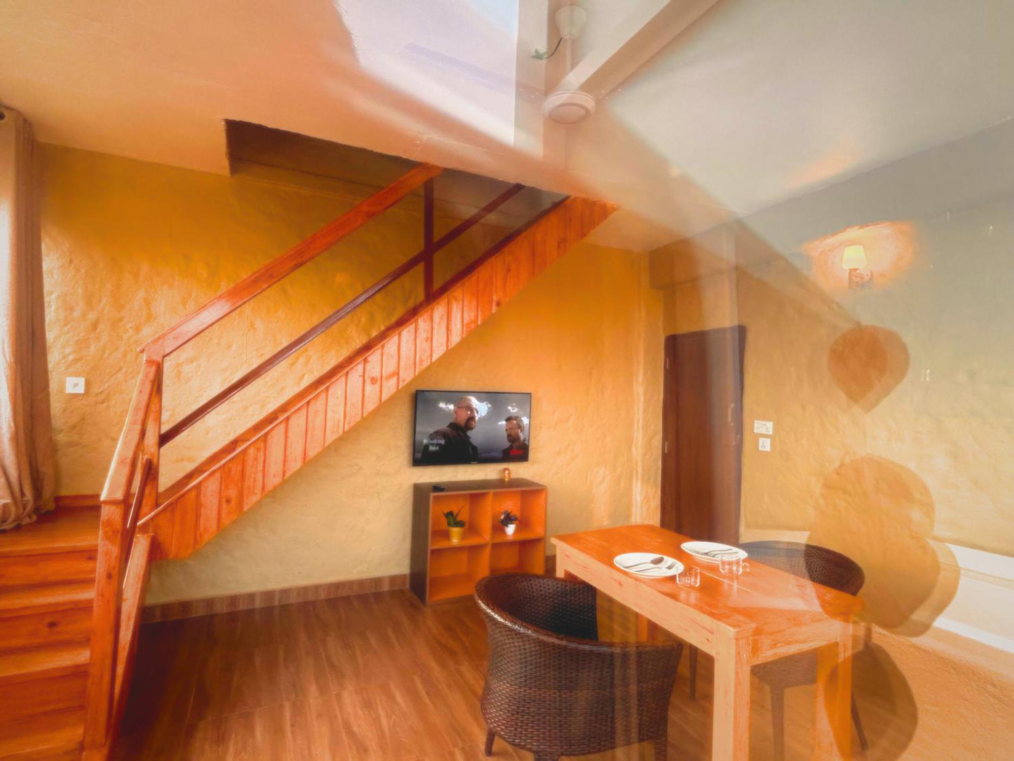 Nishan Apartments -Lakeside 포카라 외부 사진